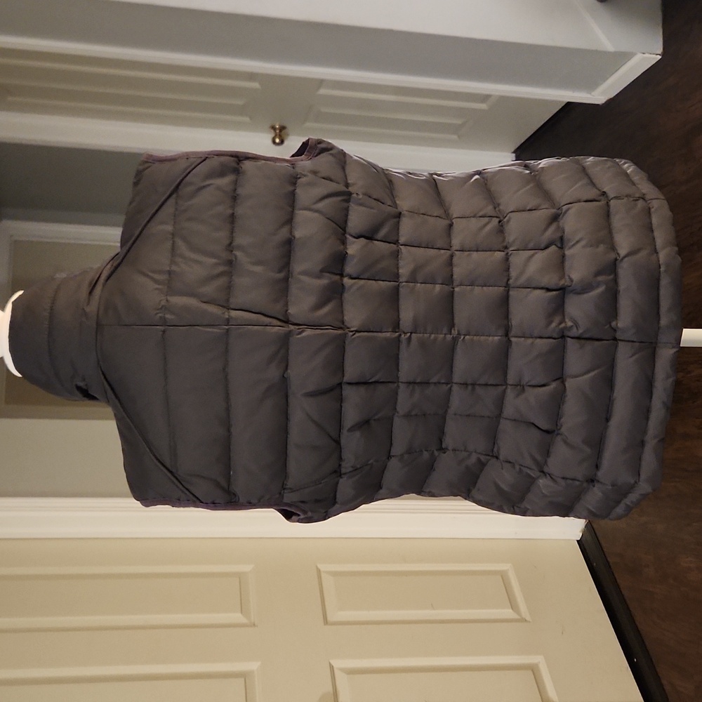 NWOT Michael Kors Puffer Vest - Picture 4 of 6
